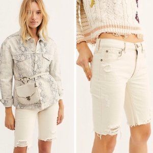 NWT Free People Caroline Ecru Seeded Cream Distressed Bermuda Shorts Size 26